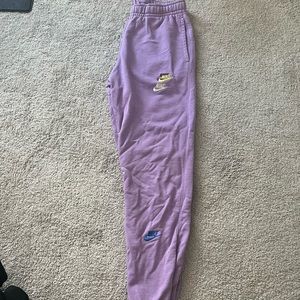 Men’s sweatpants